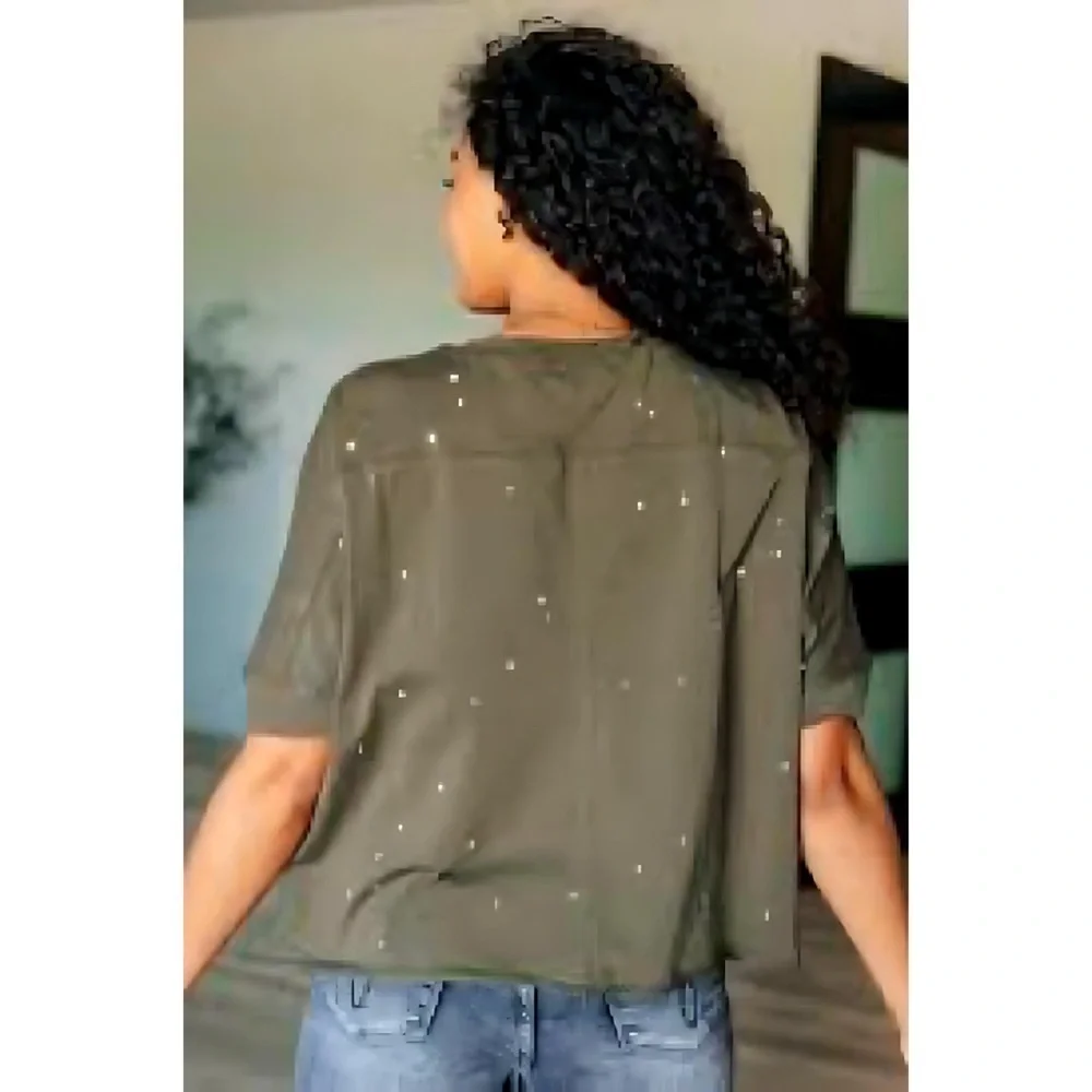 NEW! Olive Curved Hi Lo Hem Splatter Detail Half Sleeve Top! - Picture 6 of 8